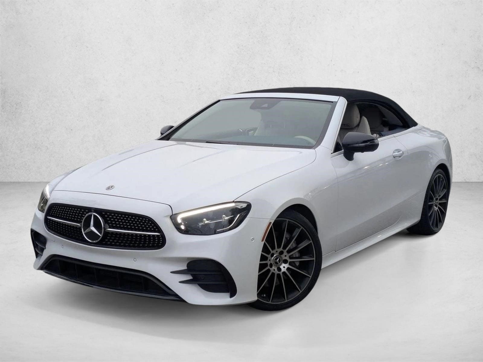 2023 Mercedes-Benz E-Class E450's photo