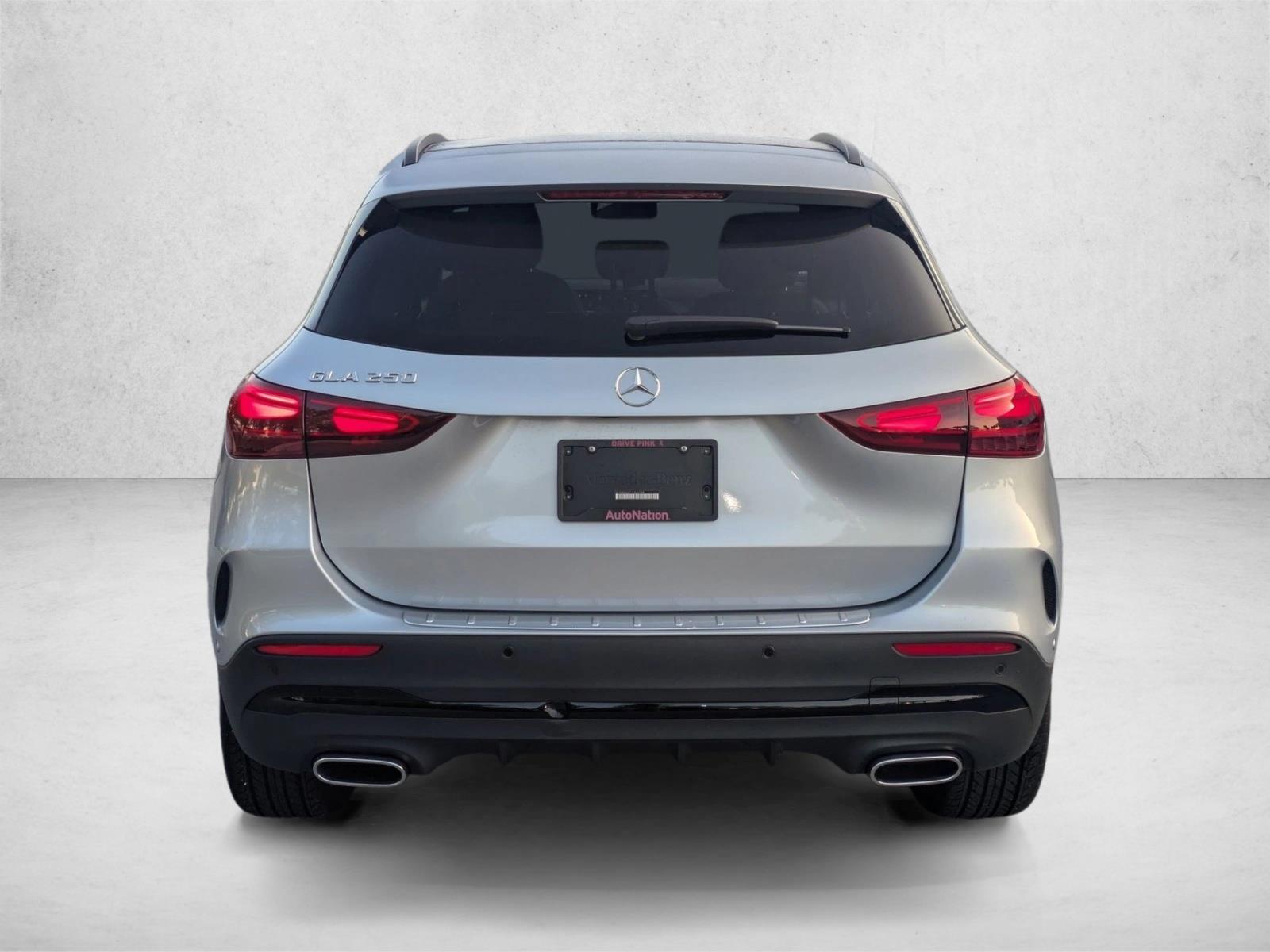 2025 Mercedes Benz GLA 250 photo 4