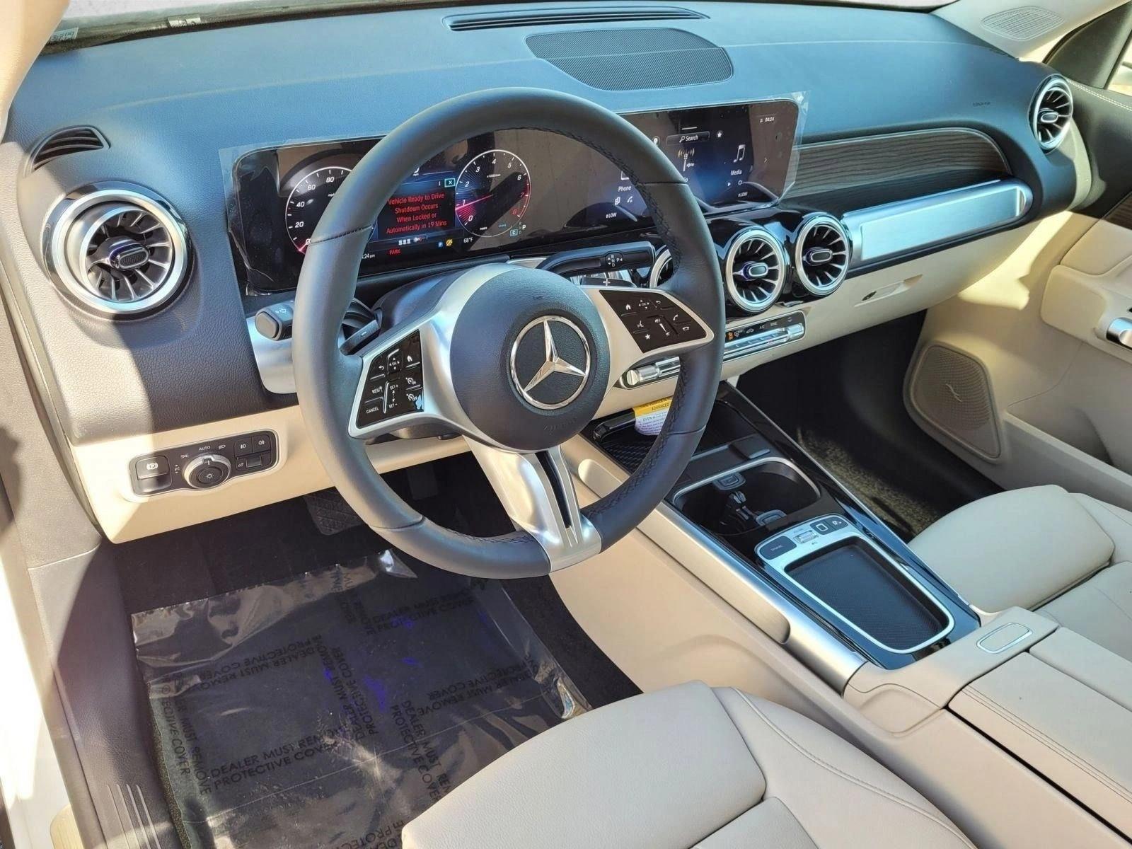 2026 Mercedes-Benz GLB GLB 250 - Photo 12