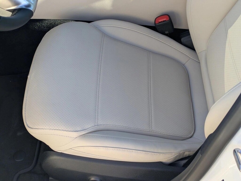 New 2026 Mercedes-Benz C-Class C 300 Sedan 4dr Car