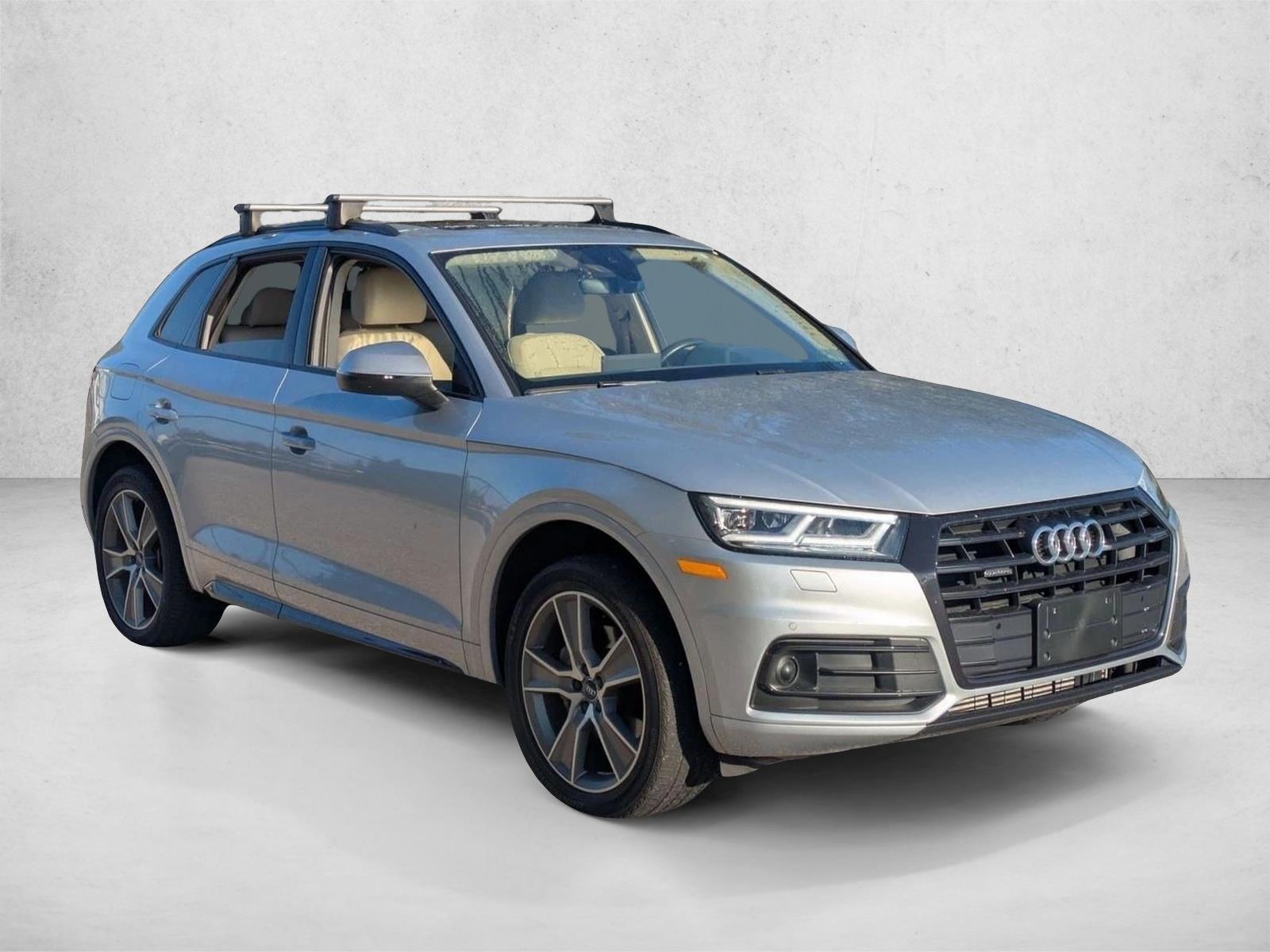 2020 Audi Q5 Premium Plus 45 TFSI photo 3