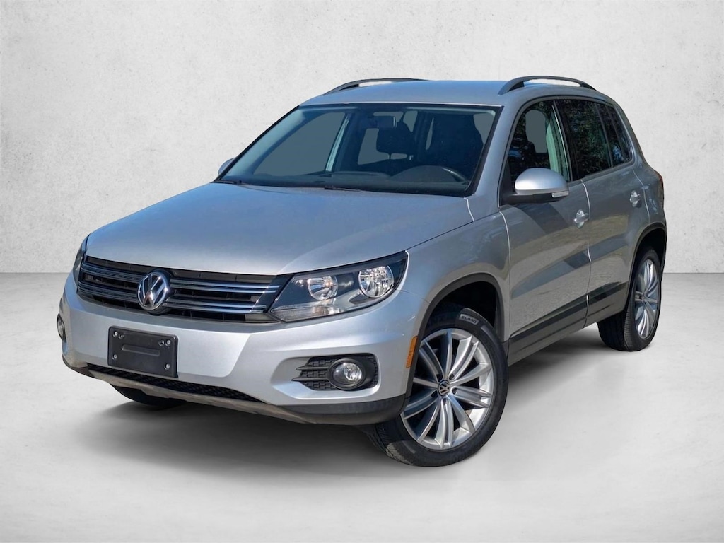 Used 2014 Volkswagen Tiguan R-Line SUV