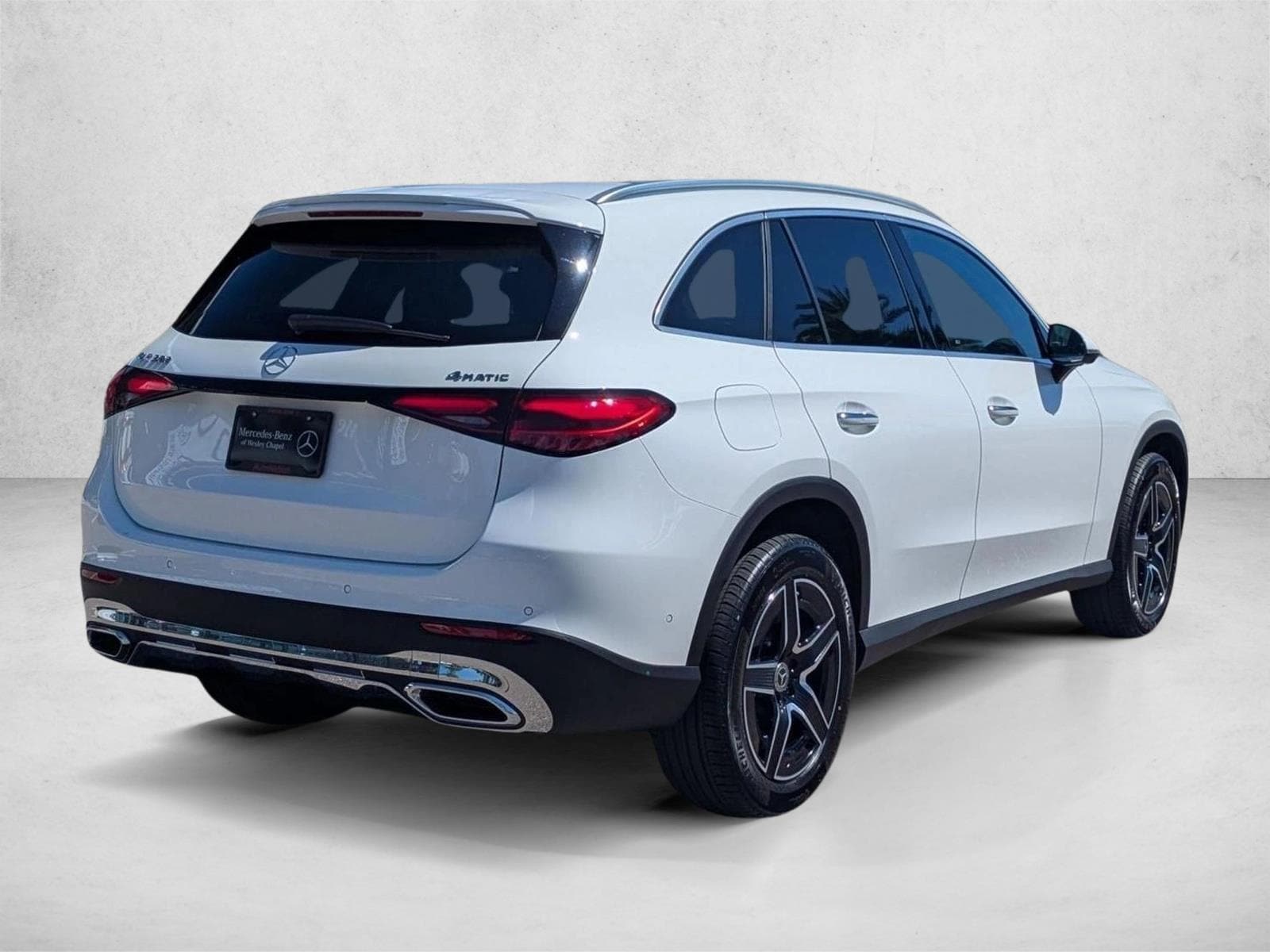 2026 Mercedes-Benz GLC Base - Photo 2