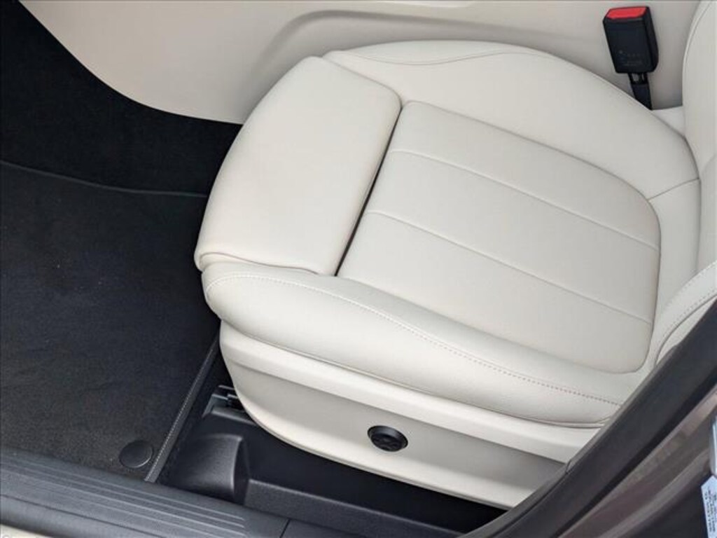 New 2025 MercedesBenz GLA 250 For Sale at MercedesBenz of Sarasota