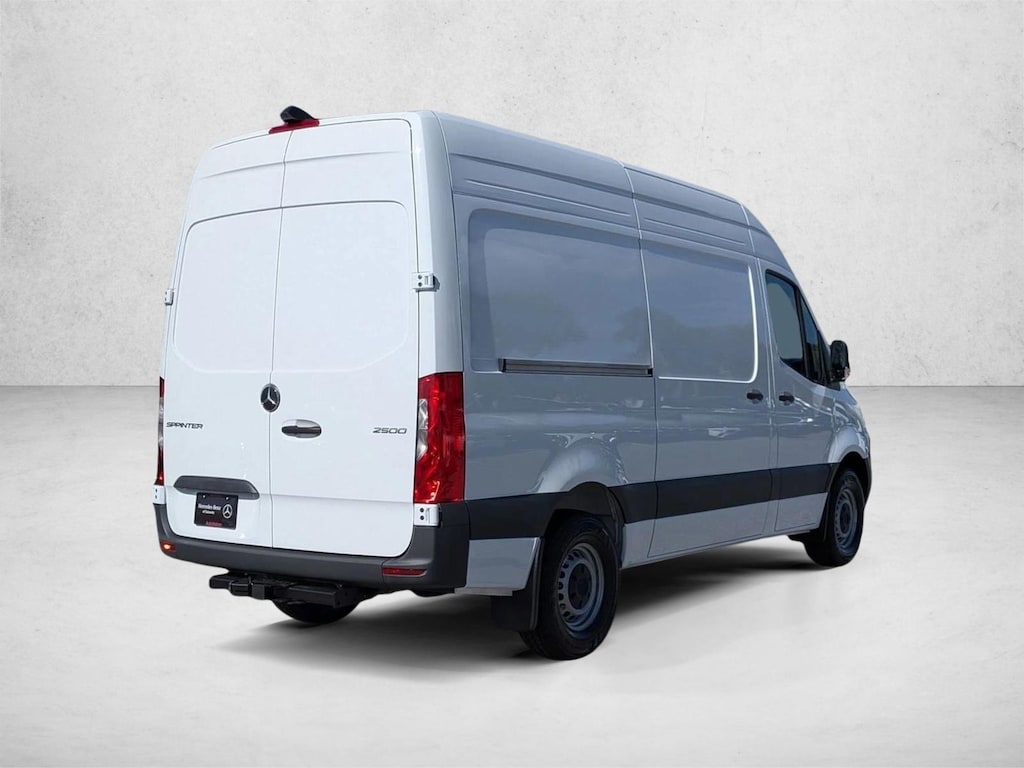 New 2026 Mercedes-Benz Sprinter Cargo Van 2500 Standard Roof I4 Diesel 144" RWD Van Cargo Van