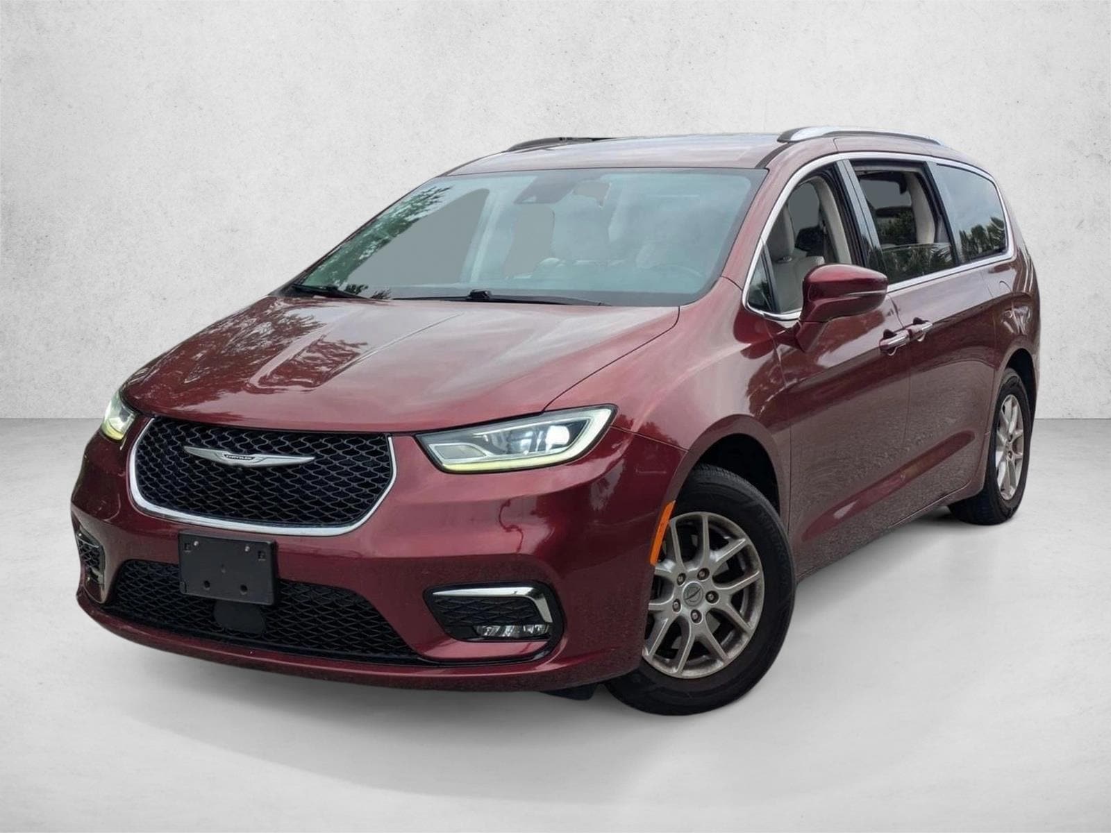 2021 Chrysler Pacifica Touring L's photo
