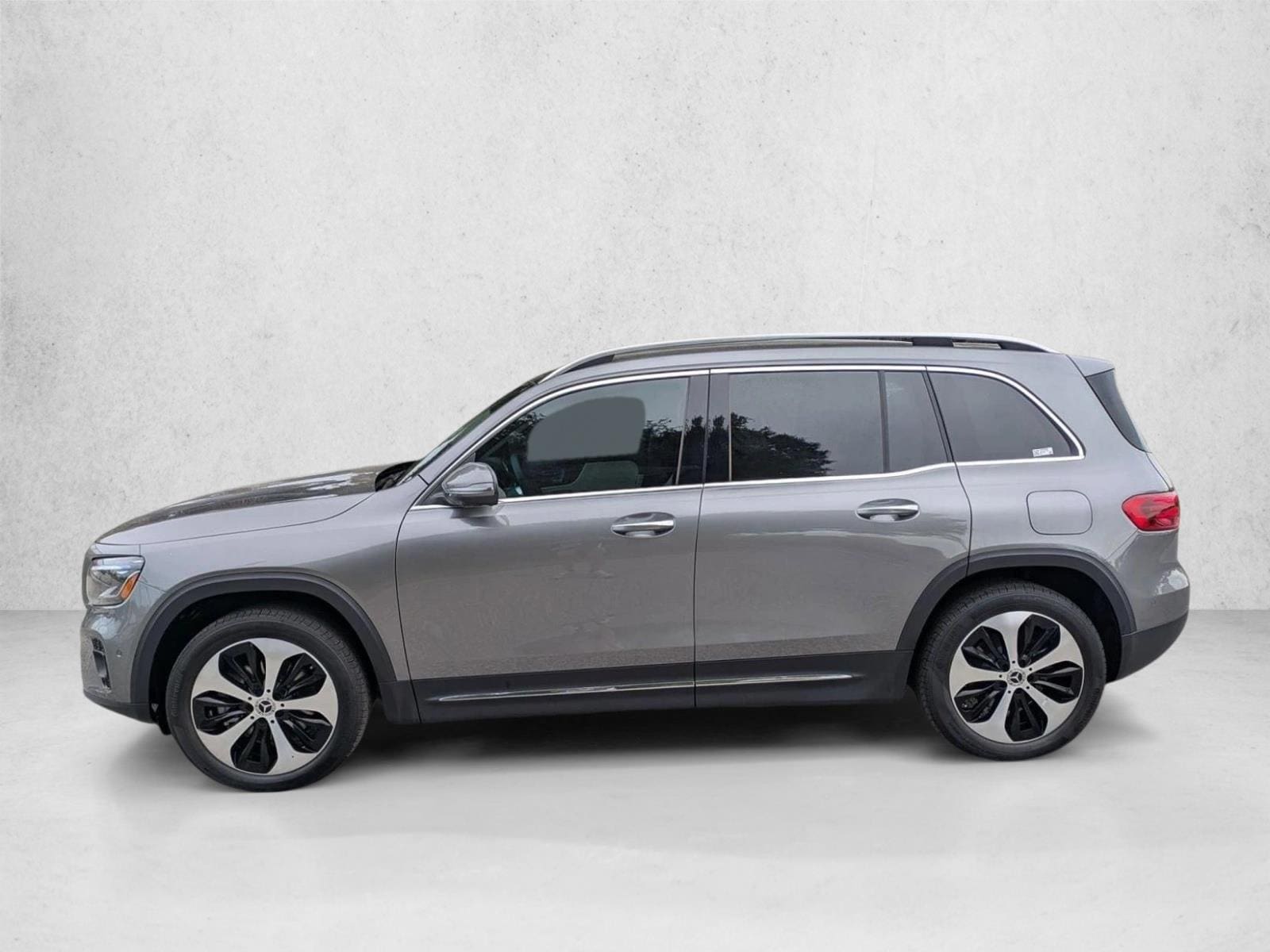 2026 Mercedes-Benz GLB GLB 250 - Photo 9