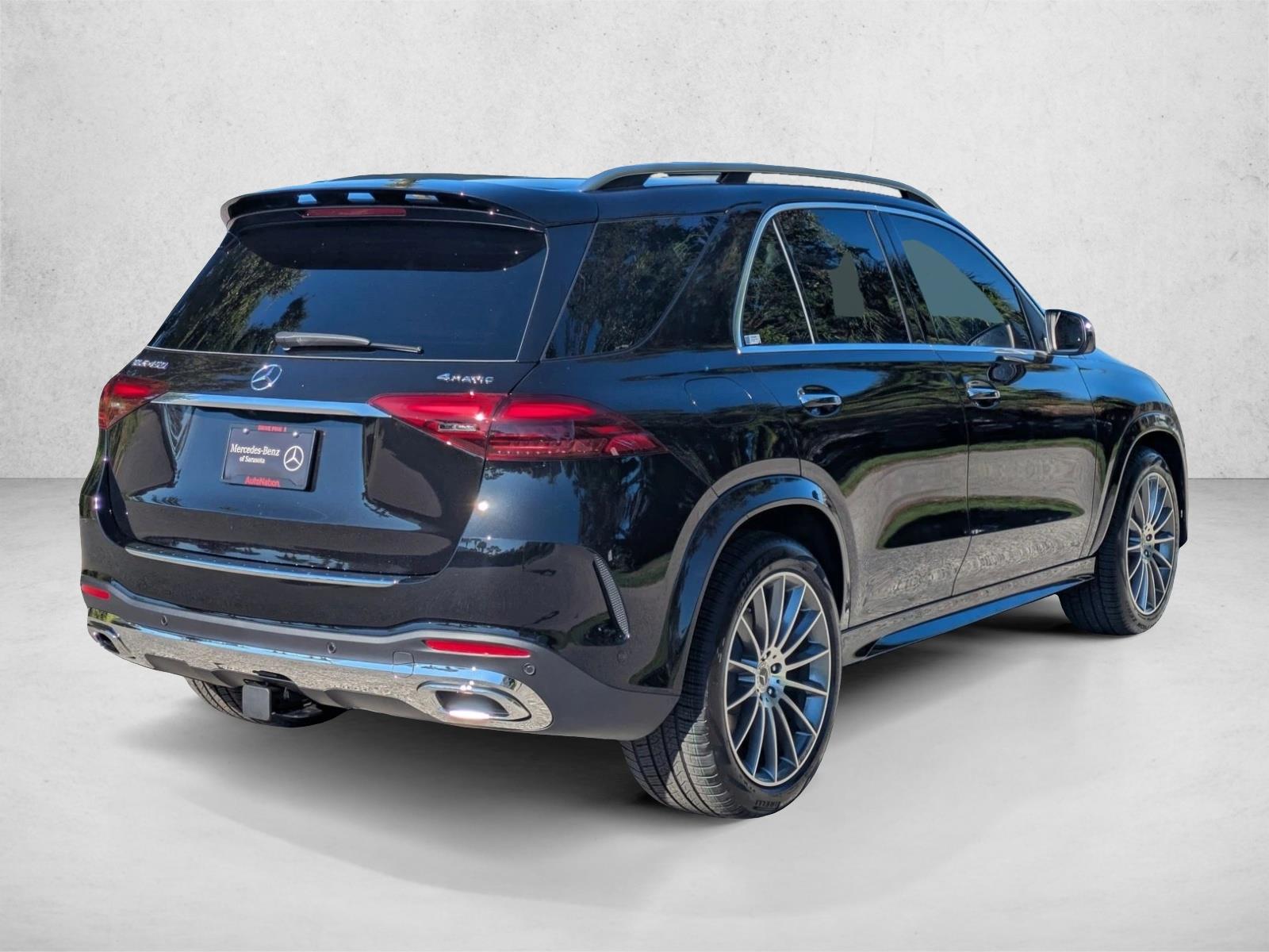 2026 Mercedes Benz GLE 450 4MATIC photo 2