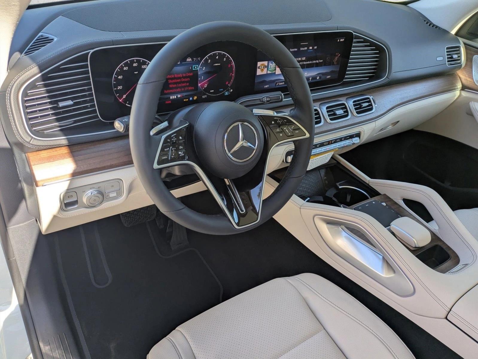 2026 Mercedes Benz GLE 450 4MATIC photo 3