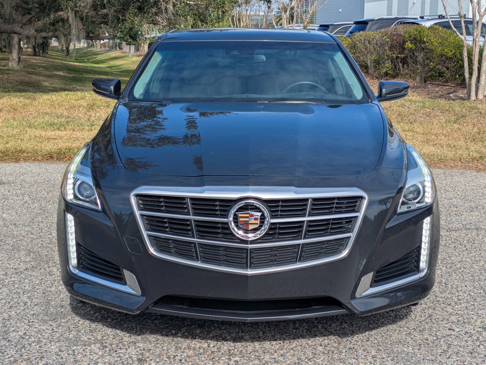 2014 Cadillac CTS Luxury Sedan photo 2