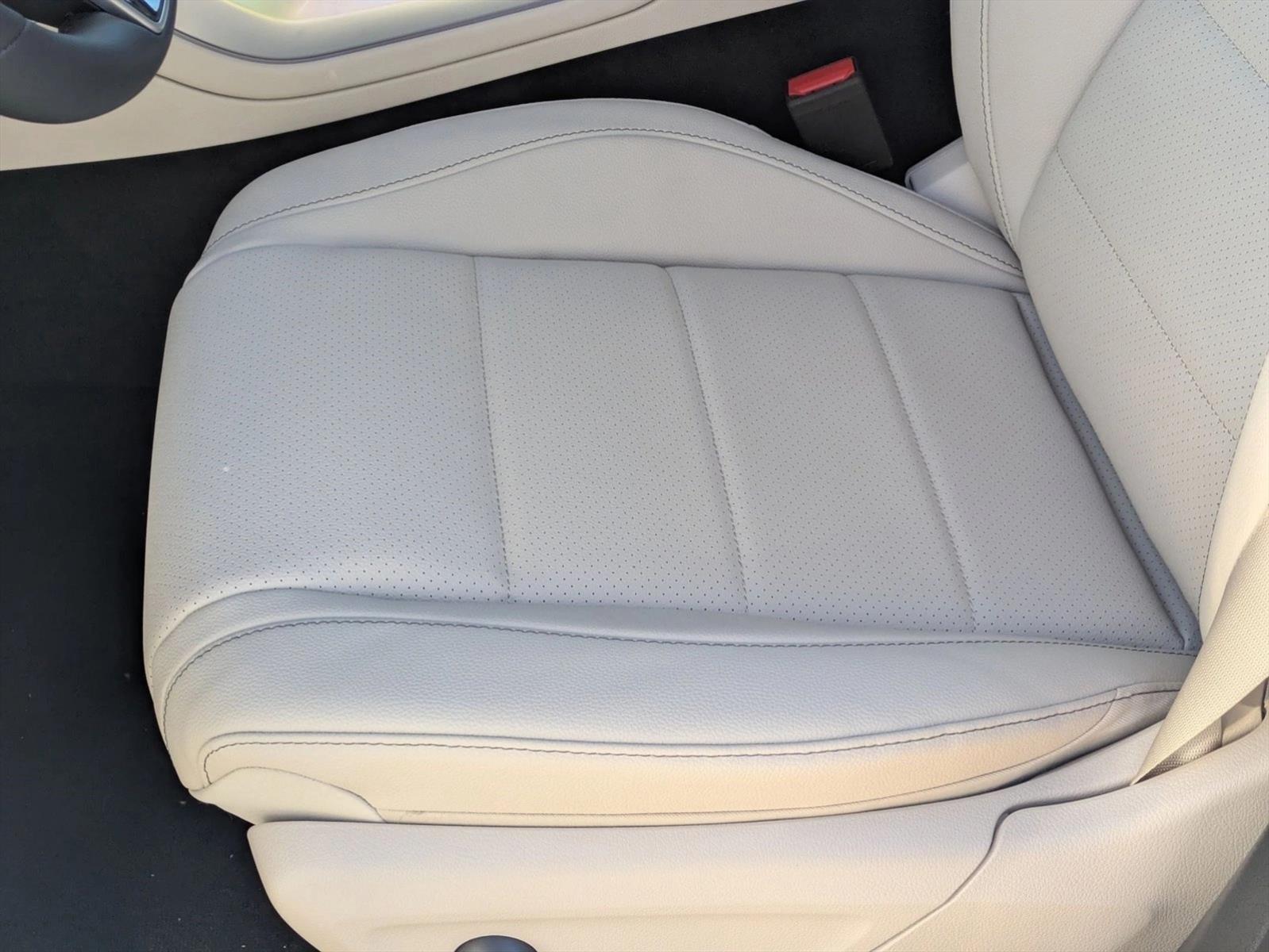 2026 Mercedes Benz GLE 450 4MATIC photo 4