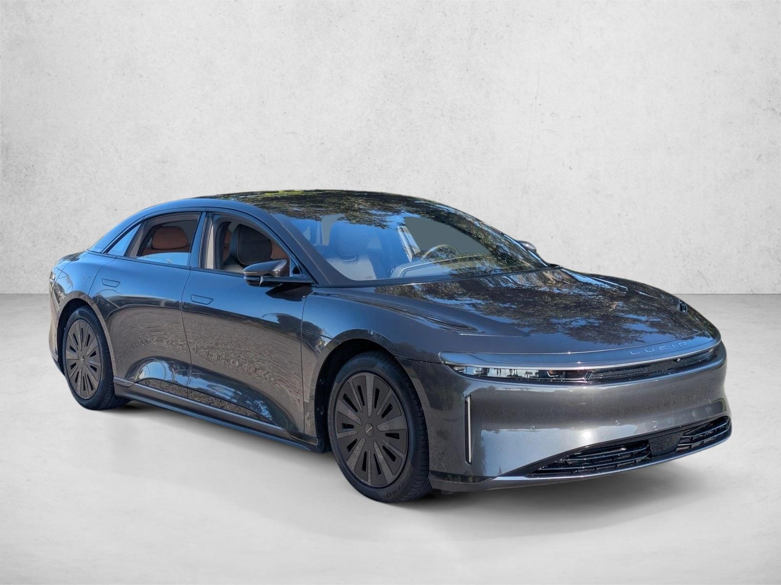 2025 Lucid Air Touring photo 3