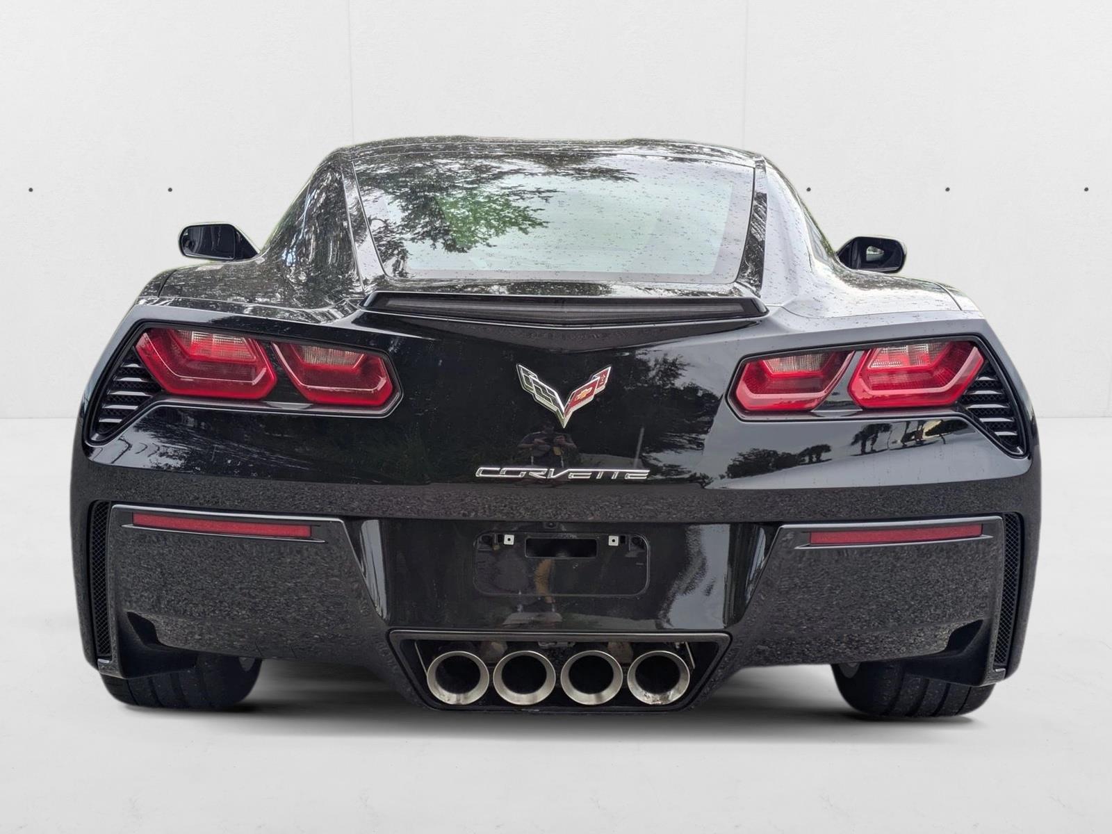 2017 Chevrolet Corvette Stingray Coupe 2LT photo 4