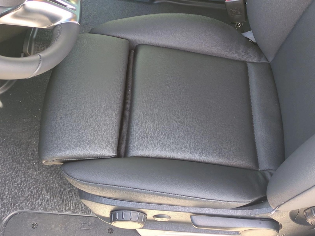 New 2026 Mercedes-Benz Sprinter 2500 2500 Standard Roof I4 Diesel 144" RWD Van Passenger Van