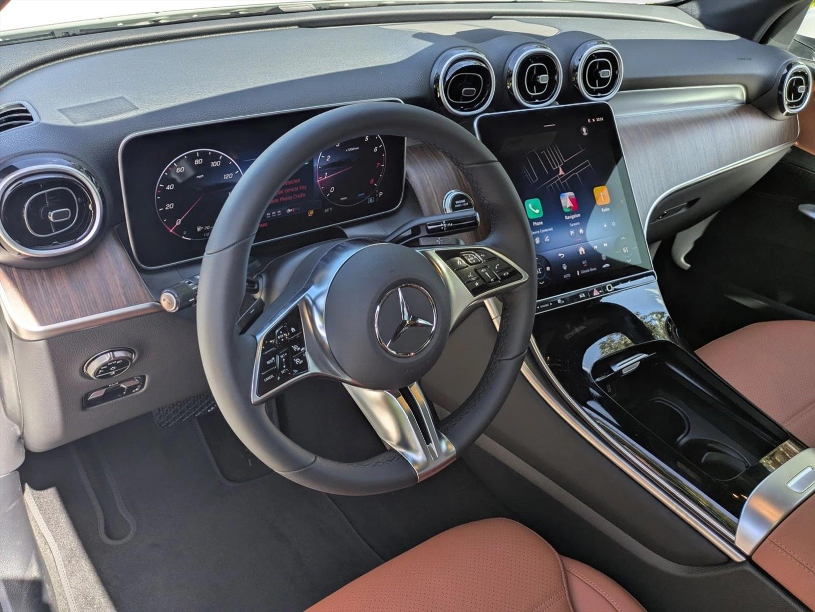 2026 Mercedes Benz GLC 300 photo 3