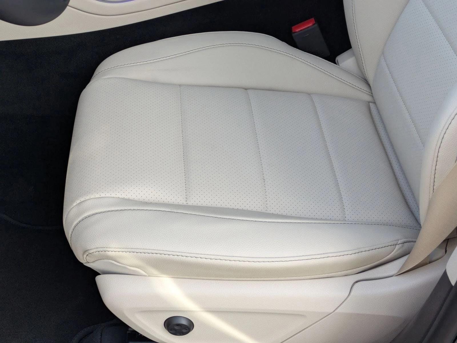 2026 Mercedes-Benz GLE GLE450 - Photo 4