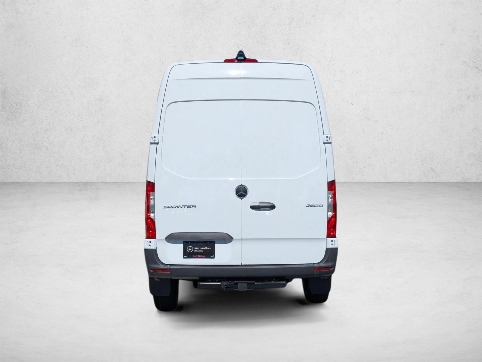 2025 Mercedes-Benz Sprinter Cargo Van Base - Photo 7