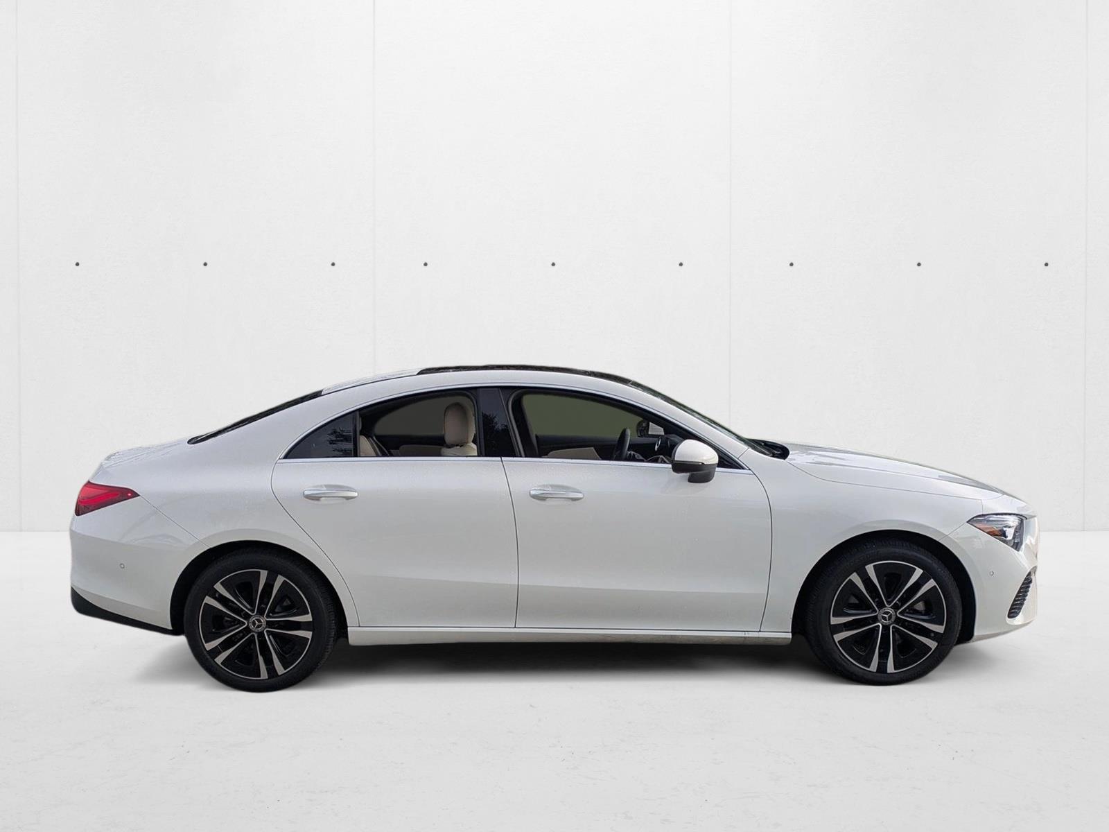 2025 Mercedes Benz CLA 250 photo 4
