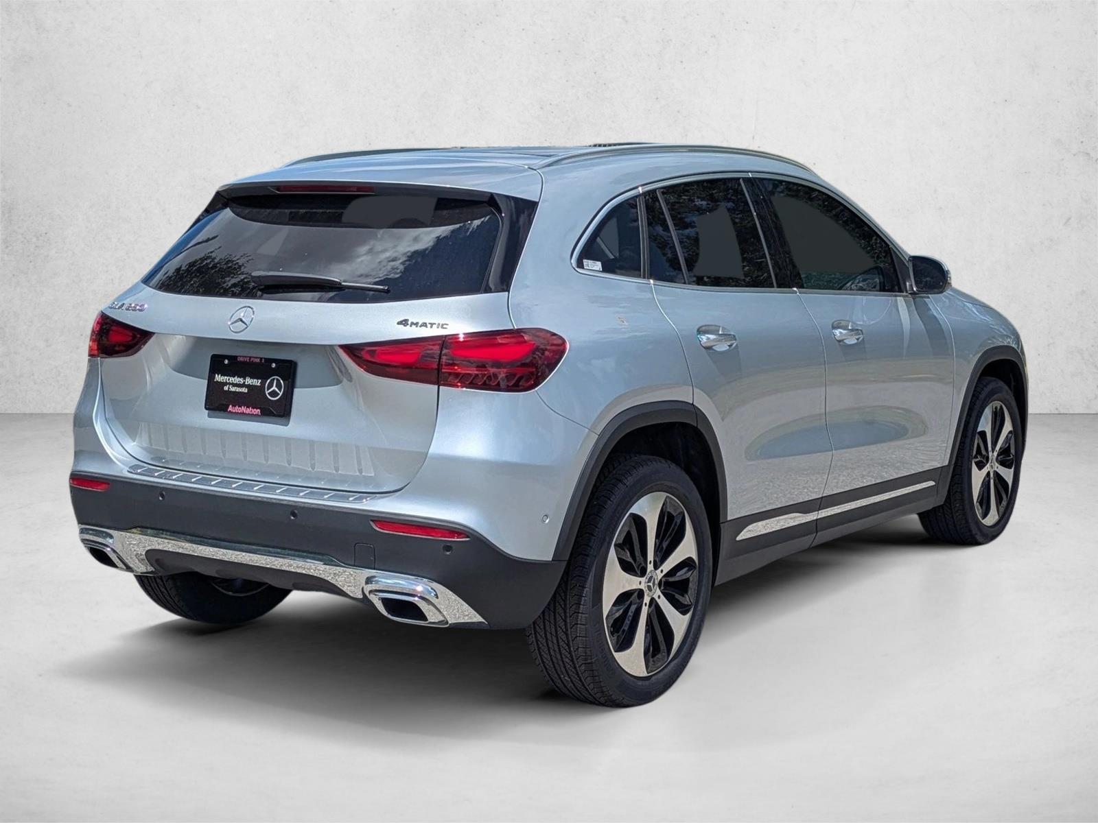 2025 Mercedes Benz GLA 4MATIC photo 2