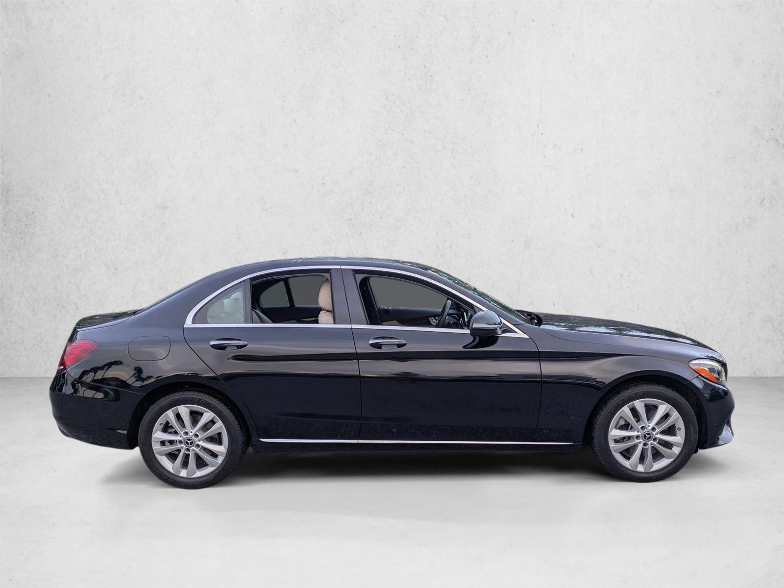 2019 Mercedes Benz C 300 4MATIC Sedan photo 4