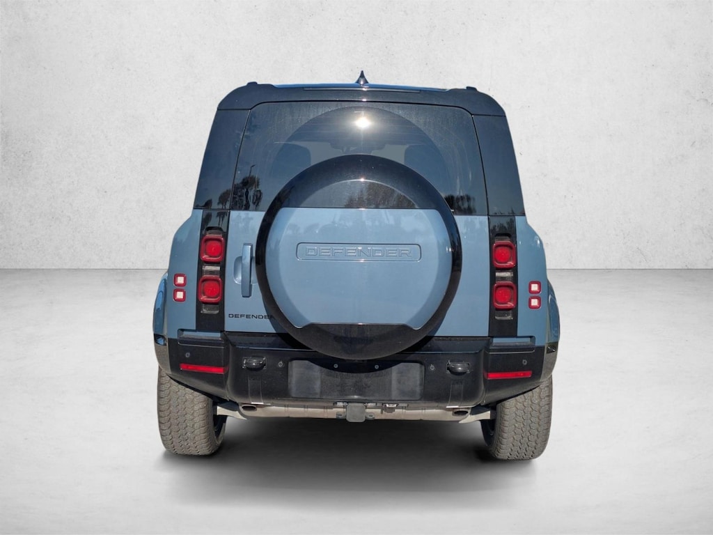 Used 2024 Land Rover Defender X-Dynamic SE SUV