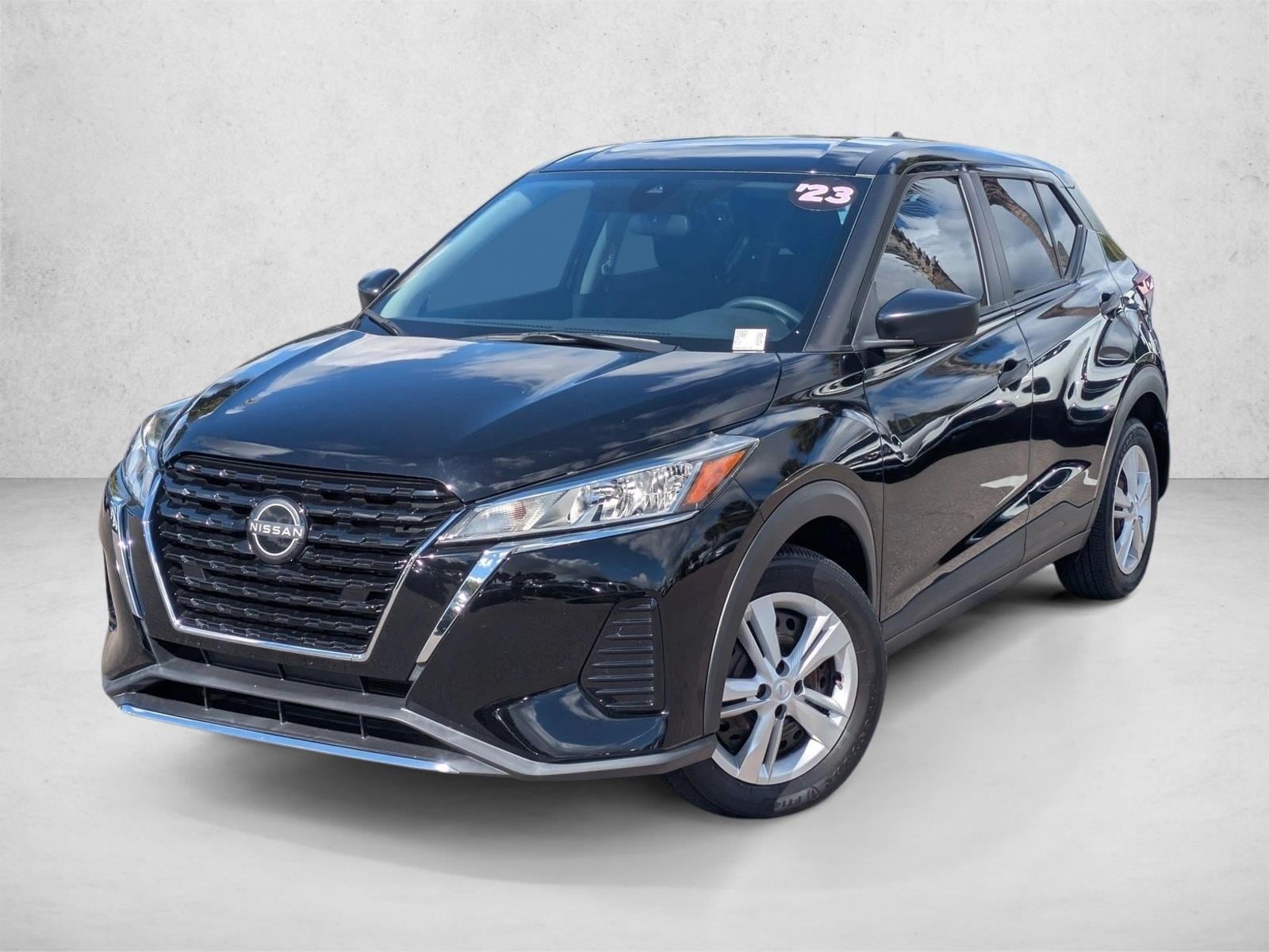 2023 Nissan Kicks