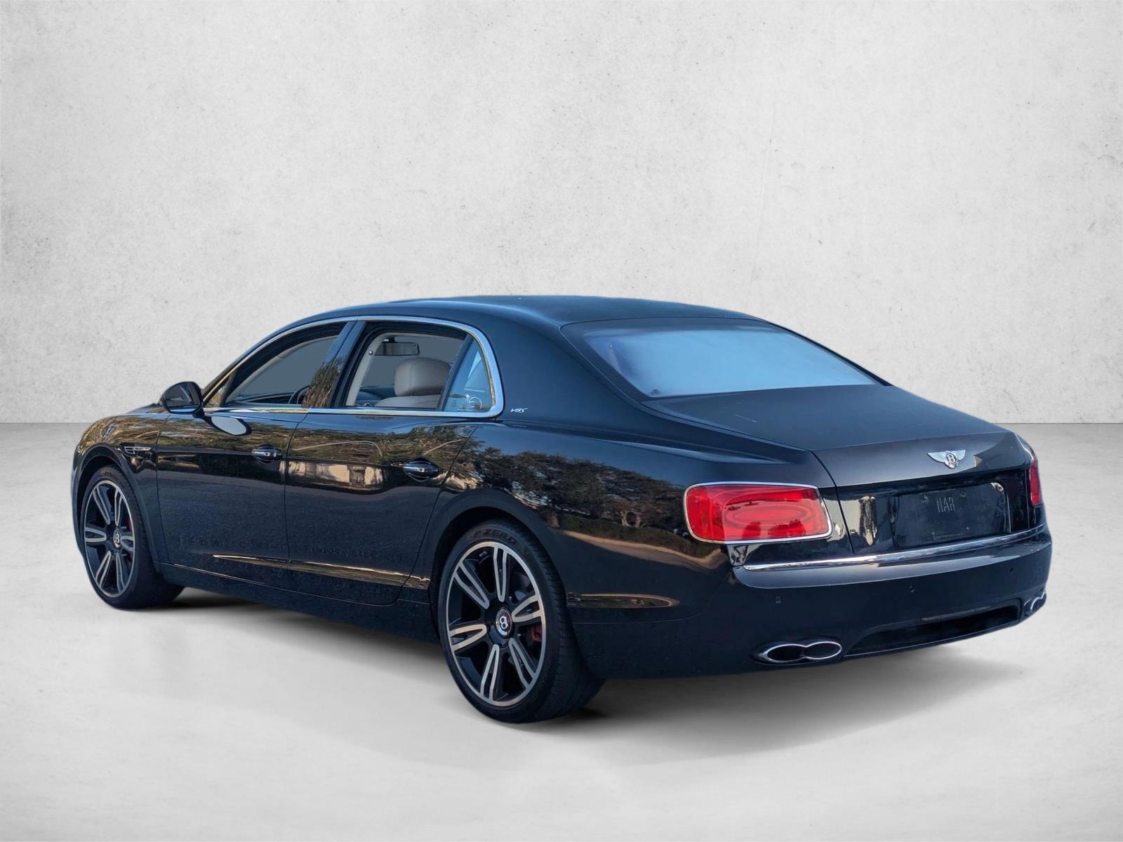 2018 Bentley Flying Spur V8 S photo 4