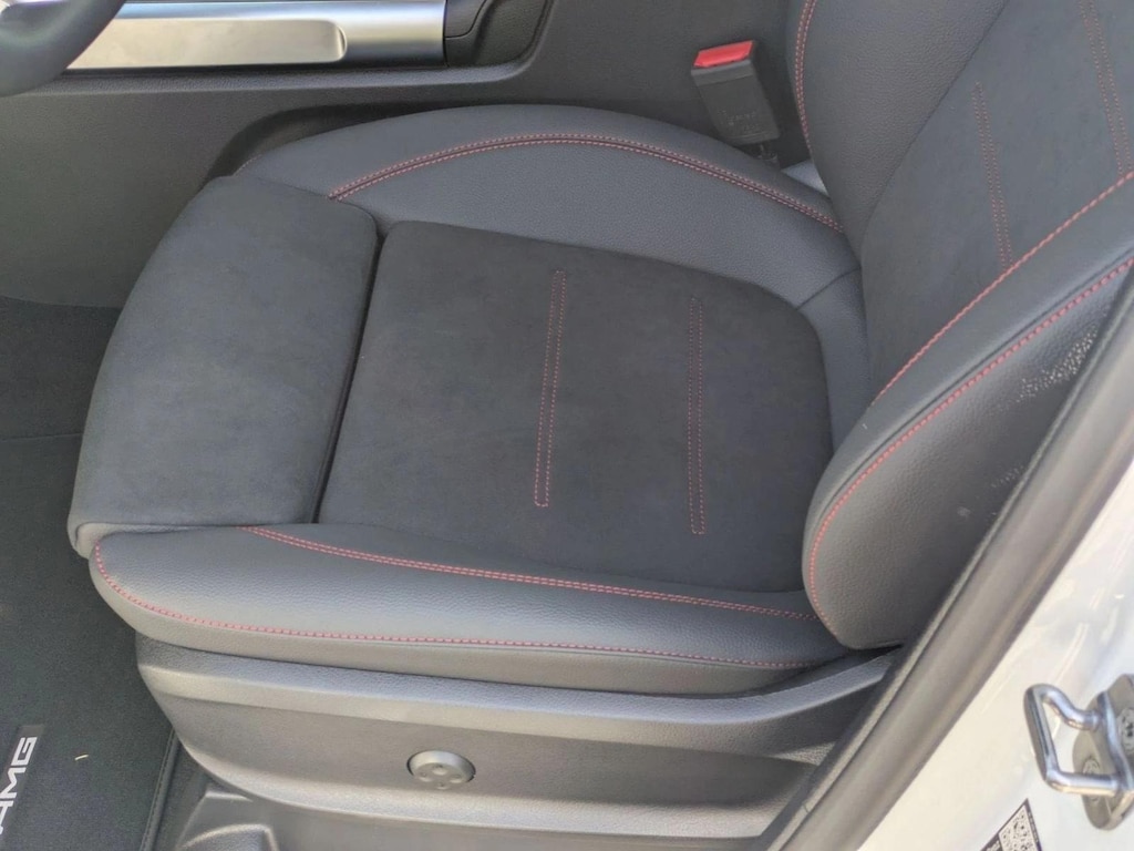 New 2026 Mercedes-Benz AMG GLB 35 AMG ® GLB 35 4MATIC ® SUV SUV