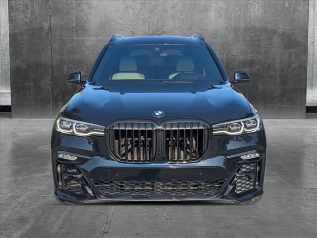 Used 2020 BMW X7 40i with VIN 5UXCW2C04L9B54702 for sale in Sarasota, FL