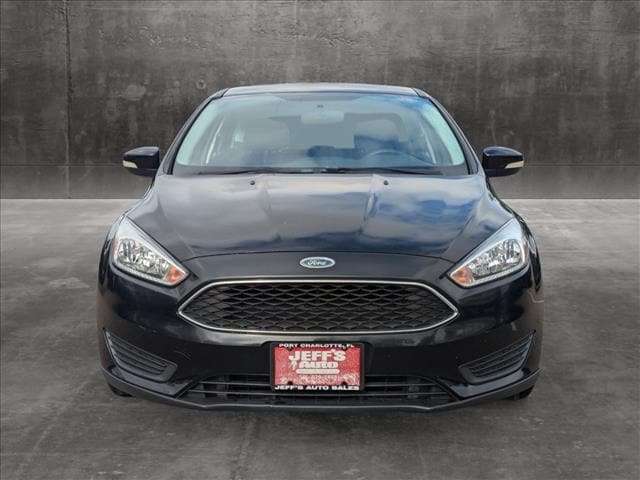 Used 2016 Ford Focus SE with VIN 1FADP3K22GL352248 for sale in Sarasota, FL