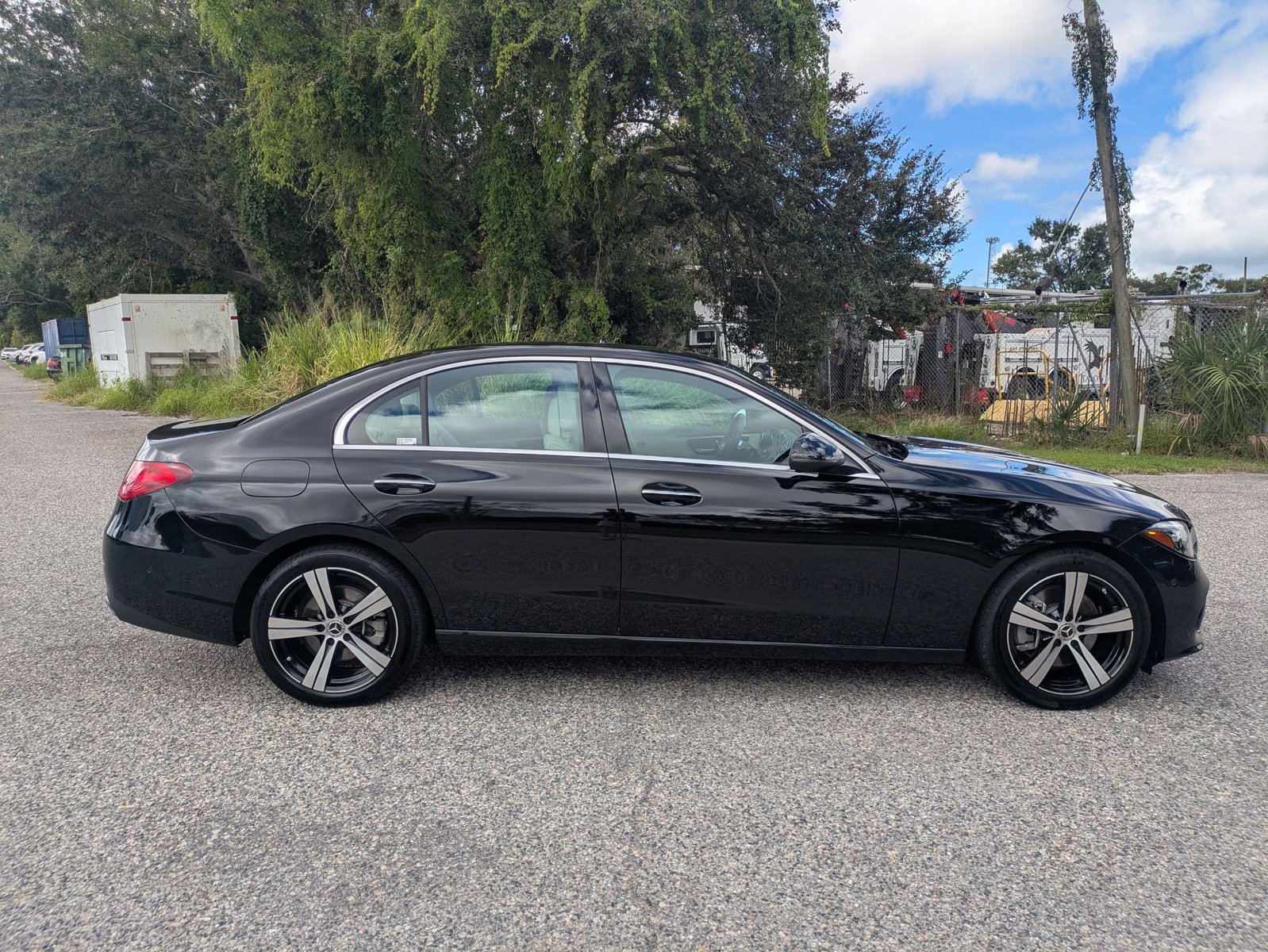 2025 Mercedes Benz C 300 Sedan photo 3