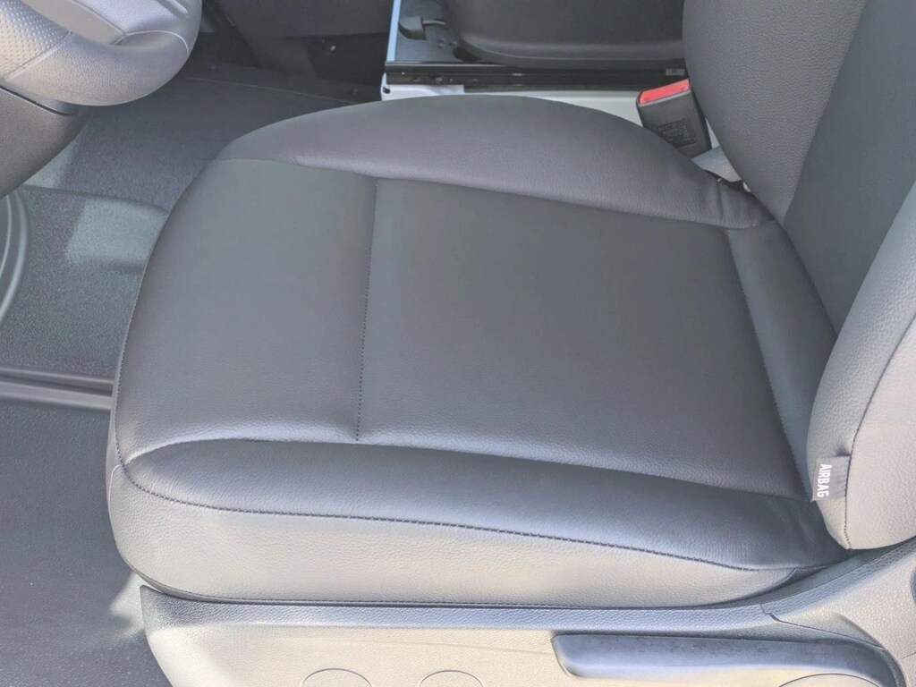 New 2026 Mercedes-Benz Sprinter Cargo Van 2500 Standard Roof I4 Diesel 144" RWD Van Cargo Van