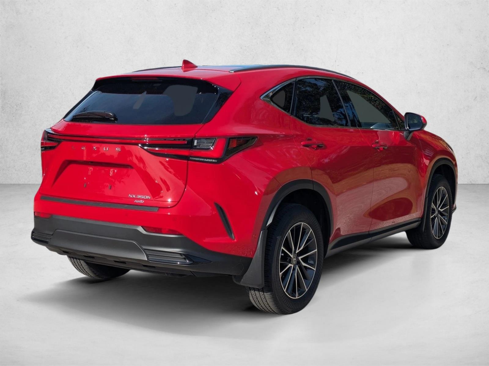 2024 Lexus NX 350h Luxury AWD photo 3