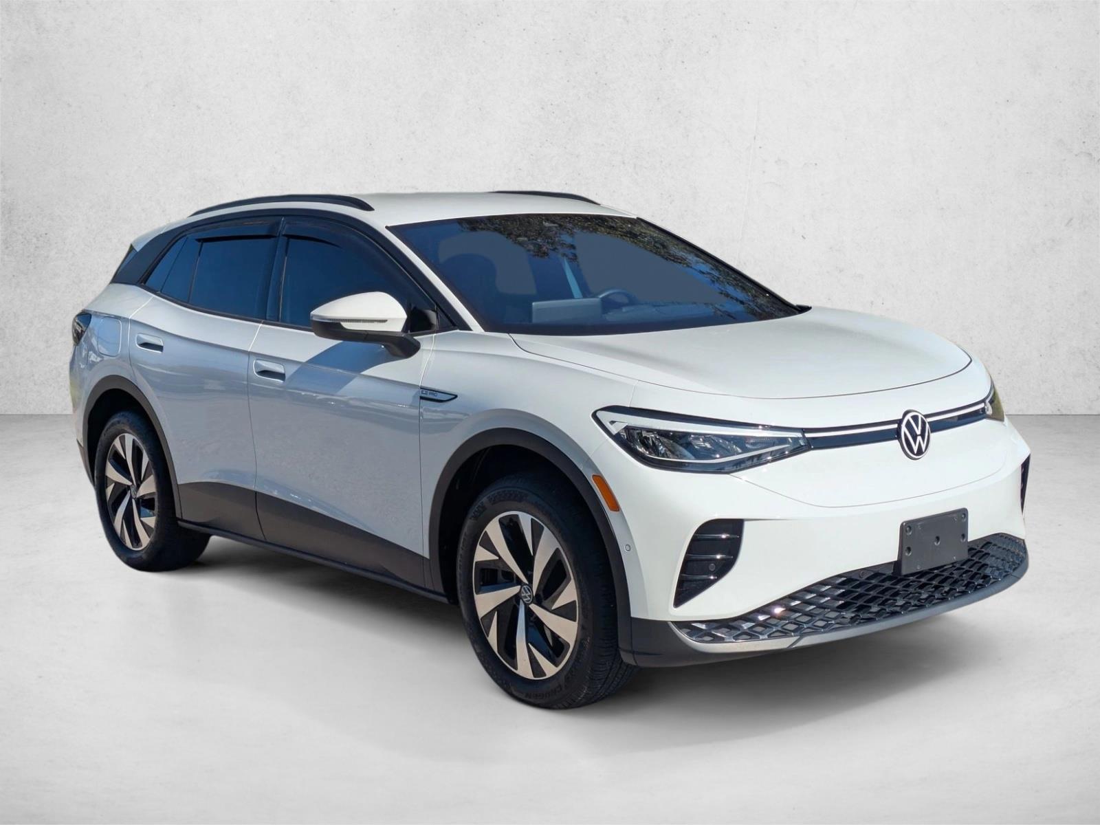 2023 Volkswagen ID.4 Pro photo 3