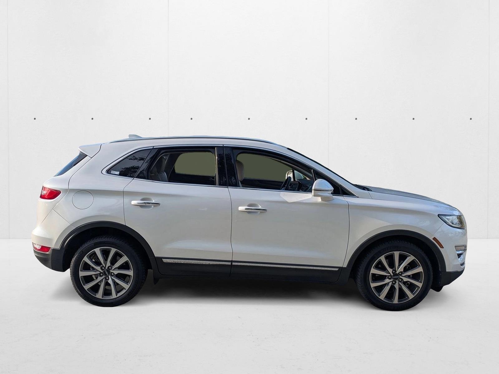 2019 Lincoln MKC Reserve photo 2