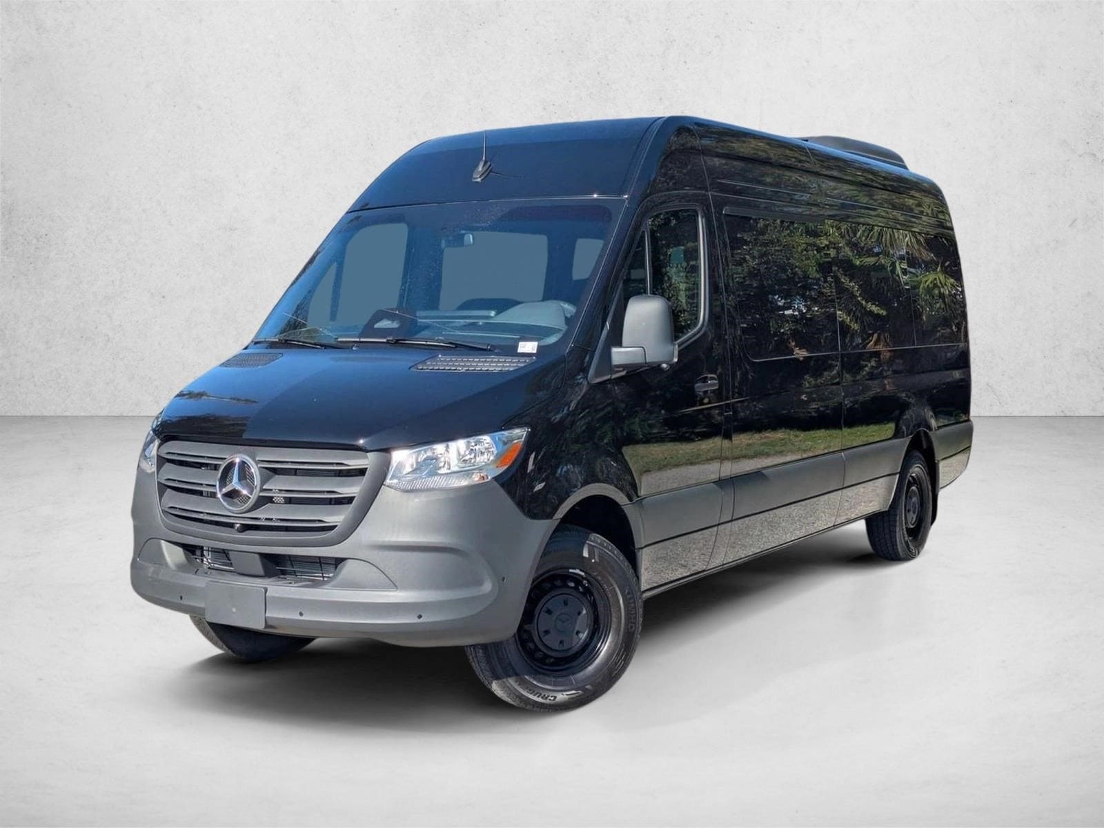 2026 Mercedes-Benz Sprinter Passenger Van Base's photo