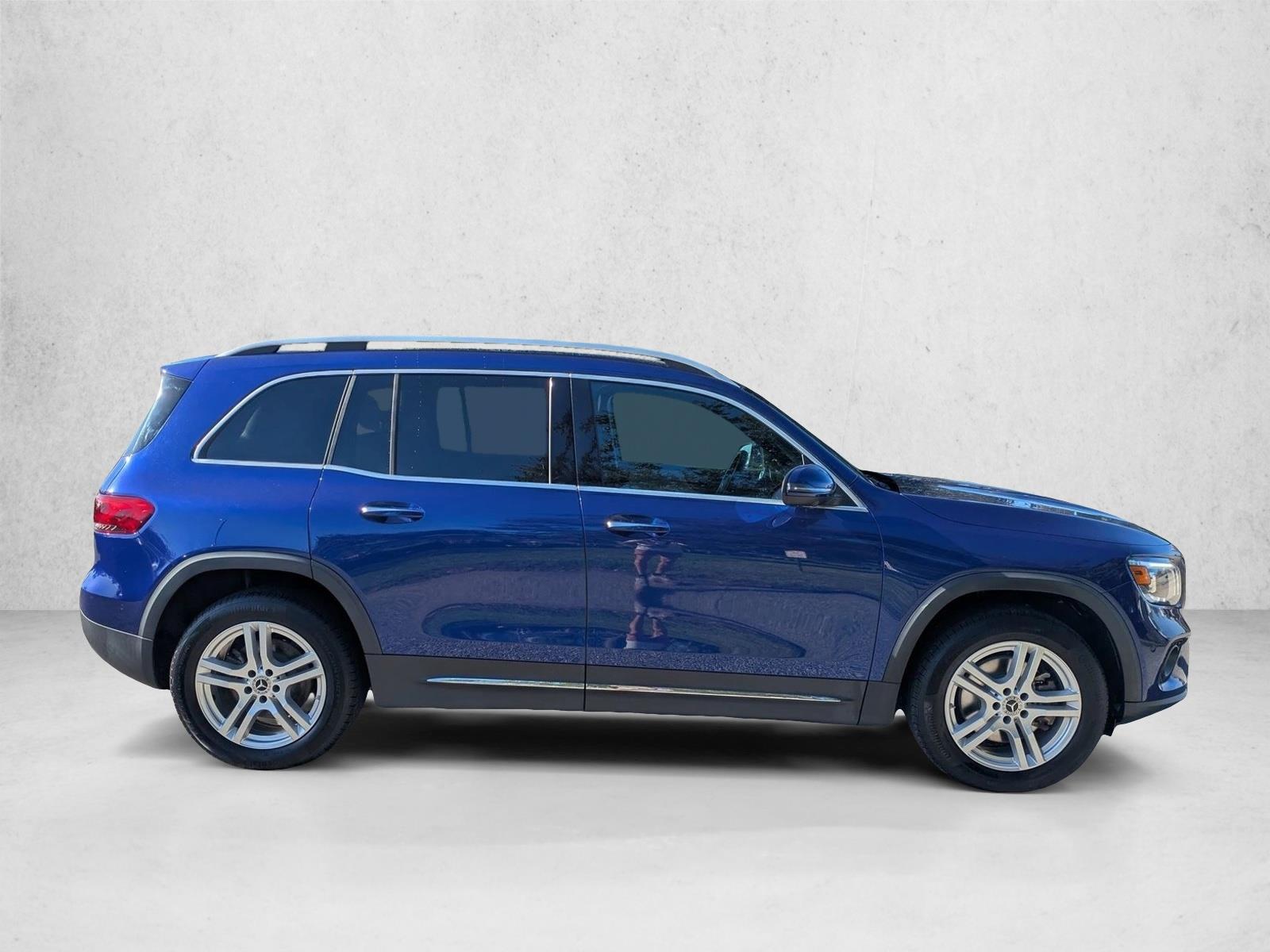2022 Mercedes Benz GLB 250 4MATIC photo 4