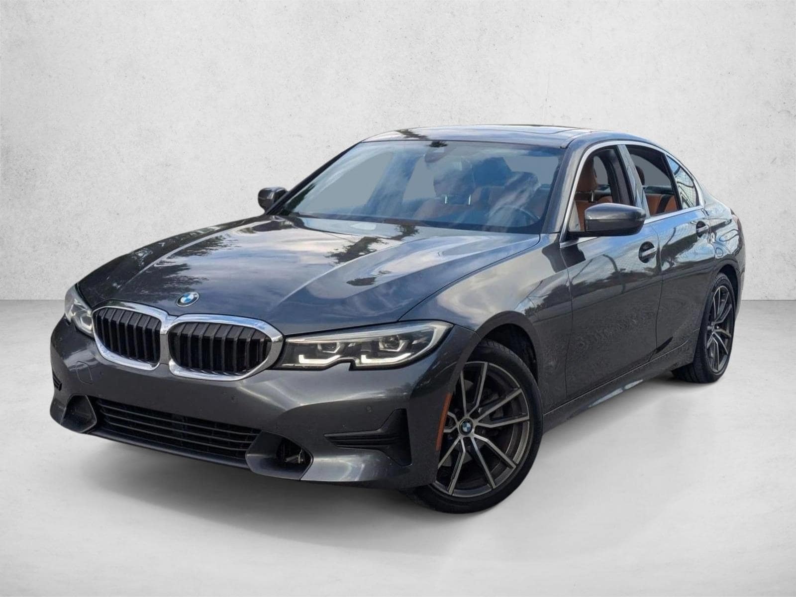 2022 BMW 3 Series 330i Sedan's photo