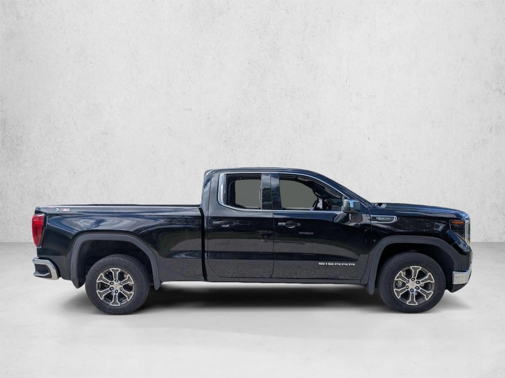 Used 2022 GMC Sierra 1500 SLE Truck Double Cab