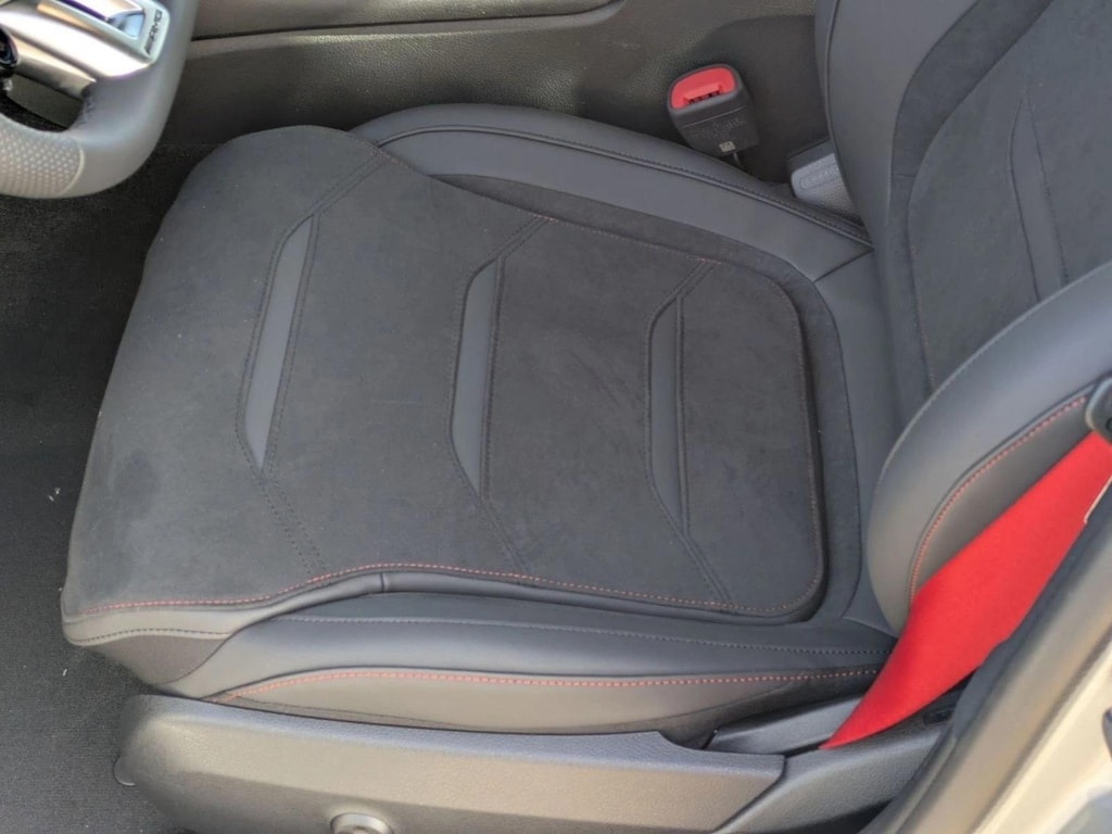 New 2026 Mercedes-Benz AMG C 43 AMG ® C 43 4MATIC ® Sedan Sedan