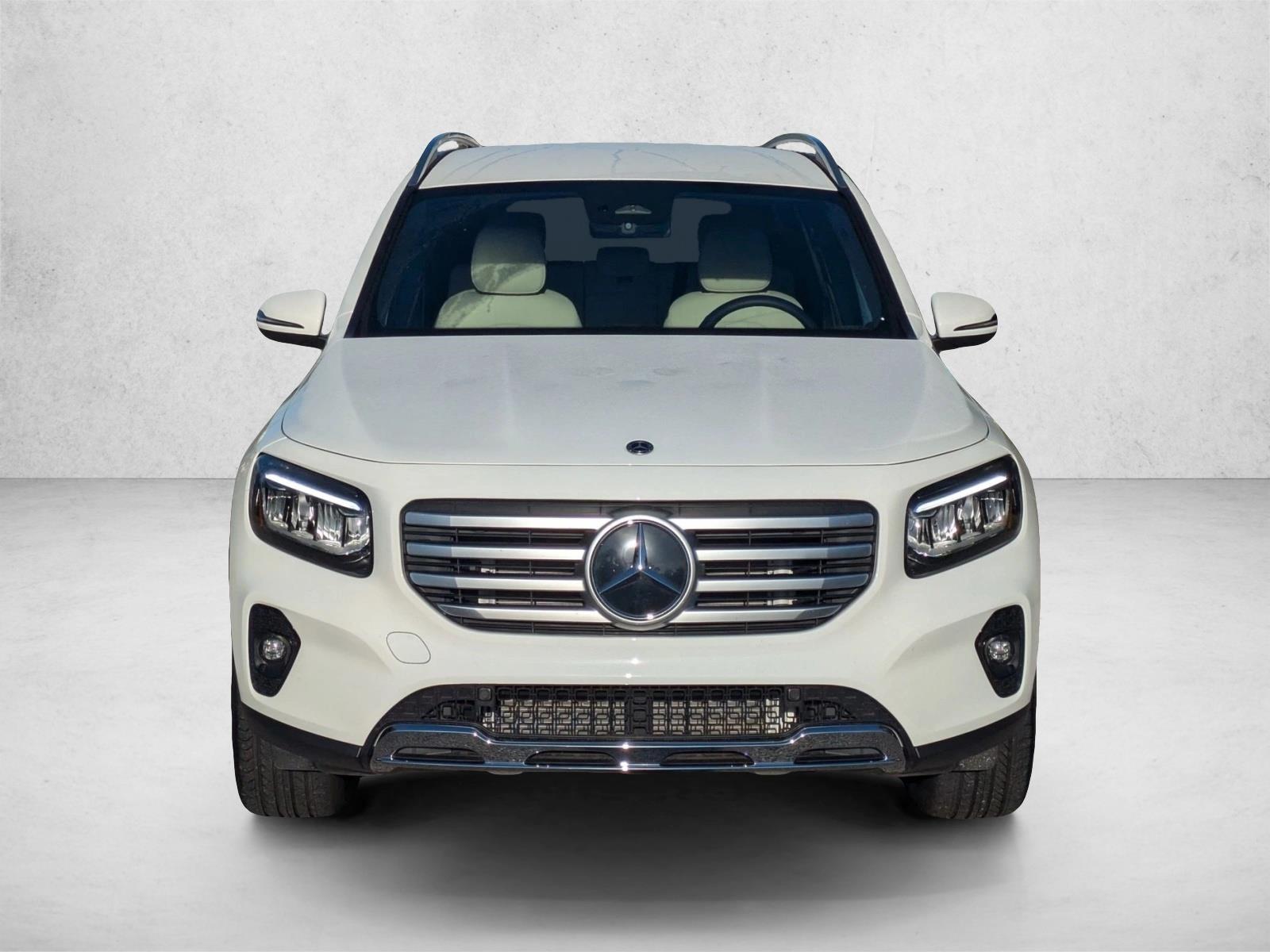 2025 Mercedes Benz GLB 250 4MATIC photo 2