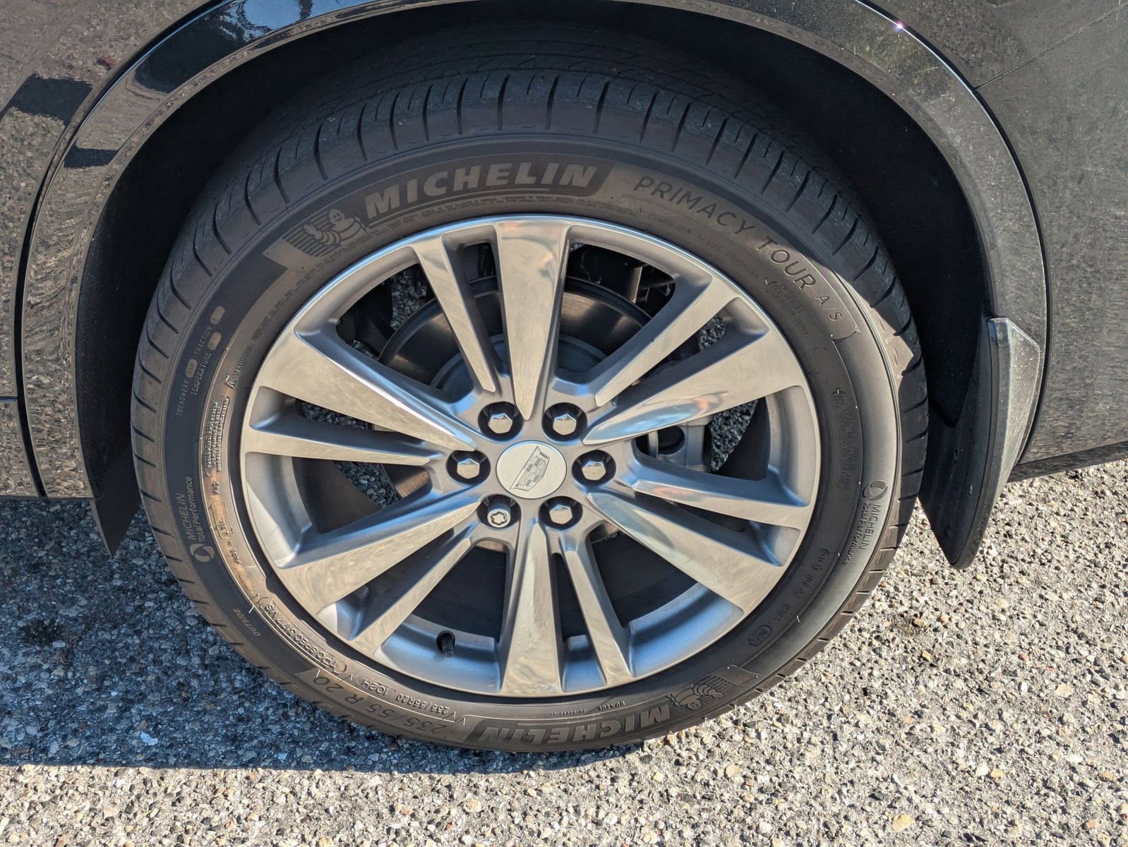 2024 Cadillac XT6 Premium Luxury photo 4