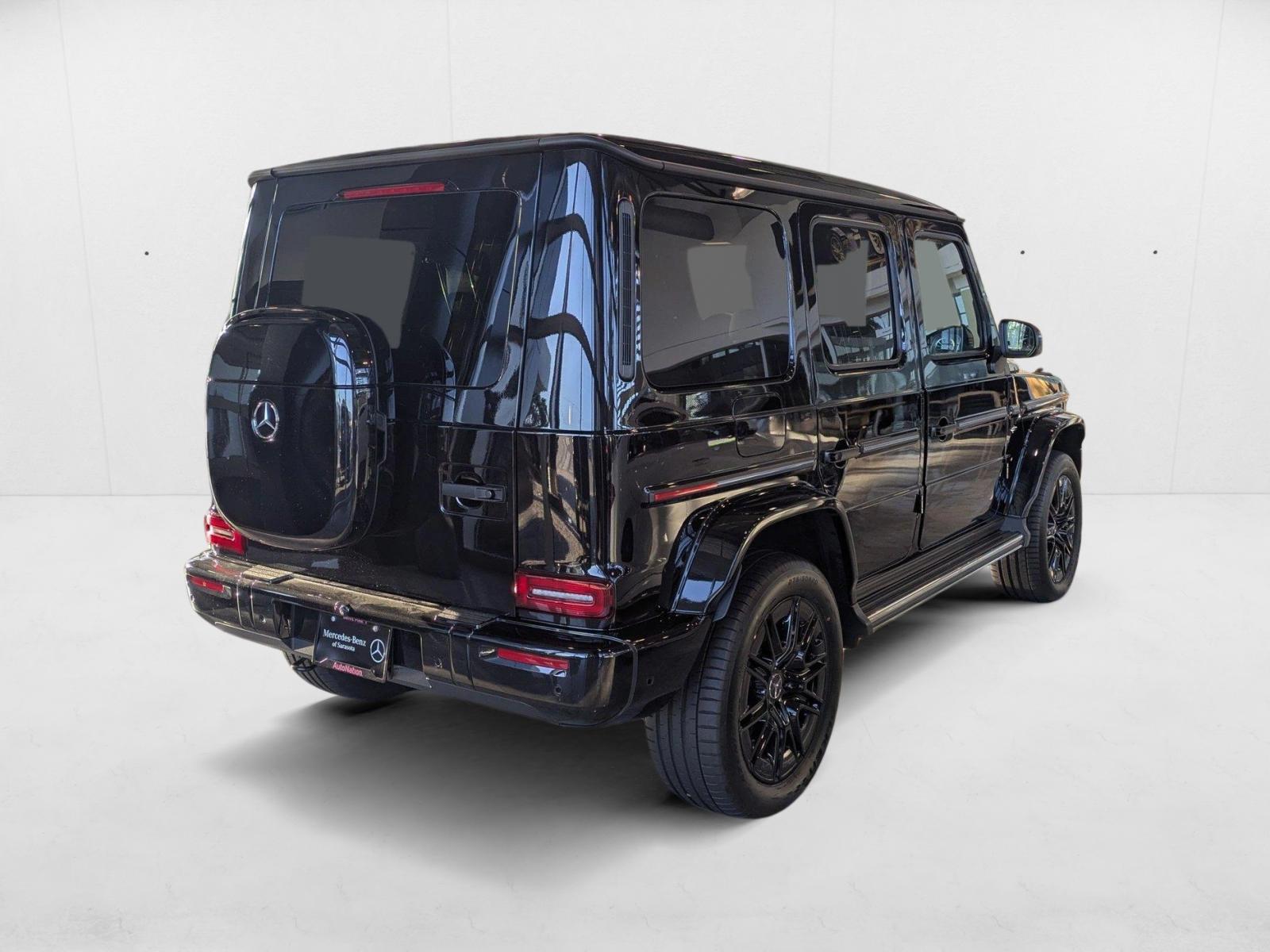 2025 Mercedes Benz G photo 2