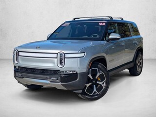 2023 Rivian R1S