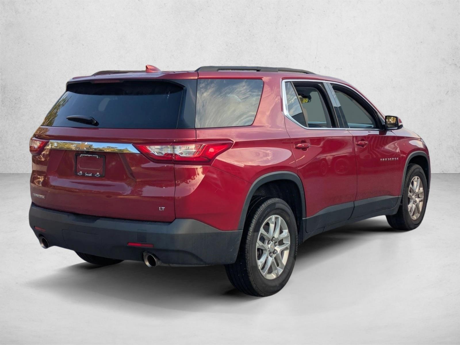 2020 Chevrolet Traverse Cloth 1LT photo 3