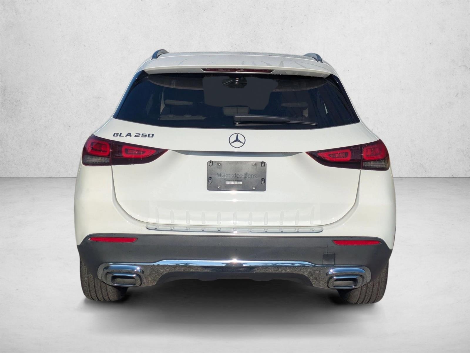 2021 Mercedes Benz GLA 250 photo 4