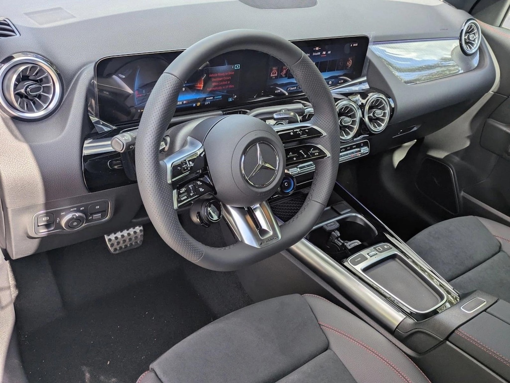 Used 2025 Mercedes-Benz GLA 4MATIC SUV