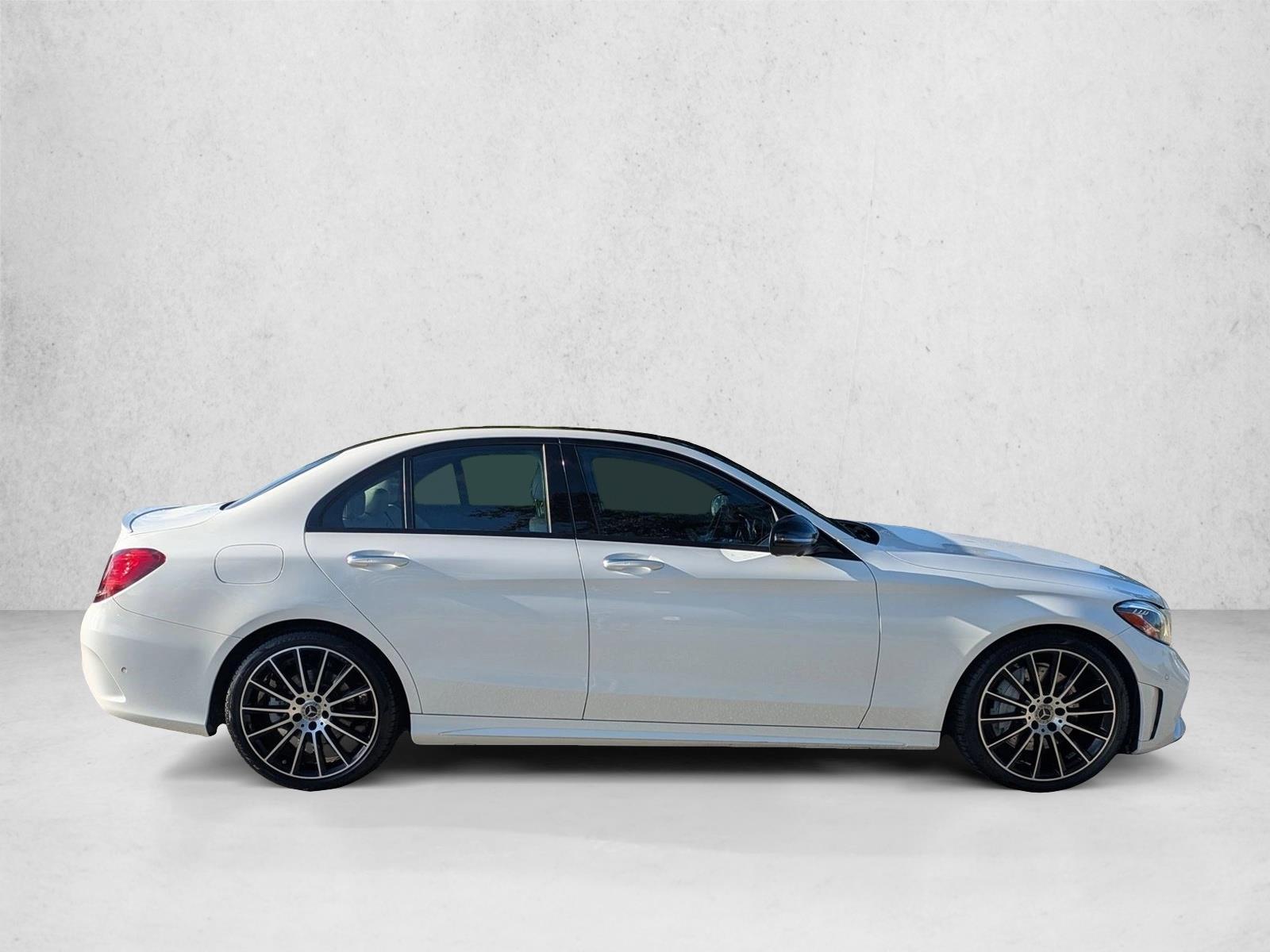 2020 Mercedes Benz C 300 Sedan photo 4