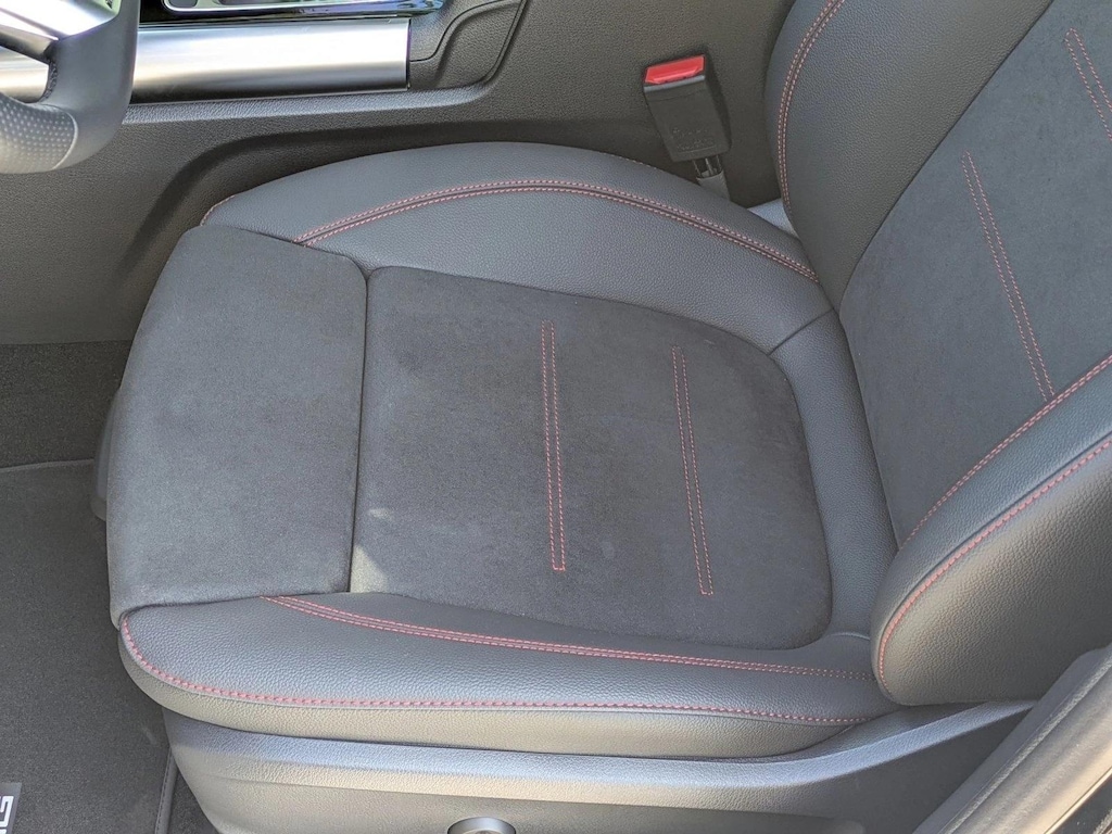 Certified 2025 Mercedes-Benz GLA 4MATIC SUV