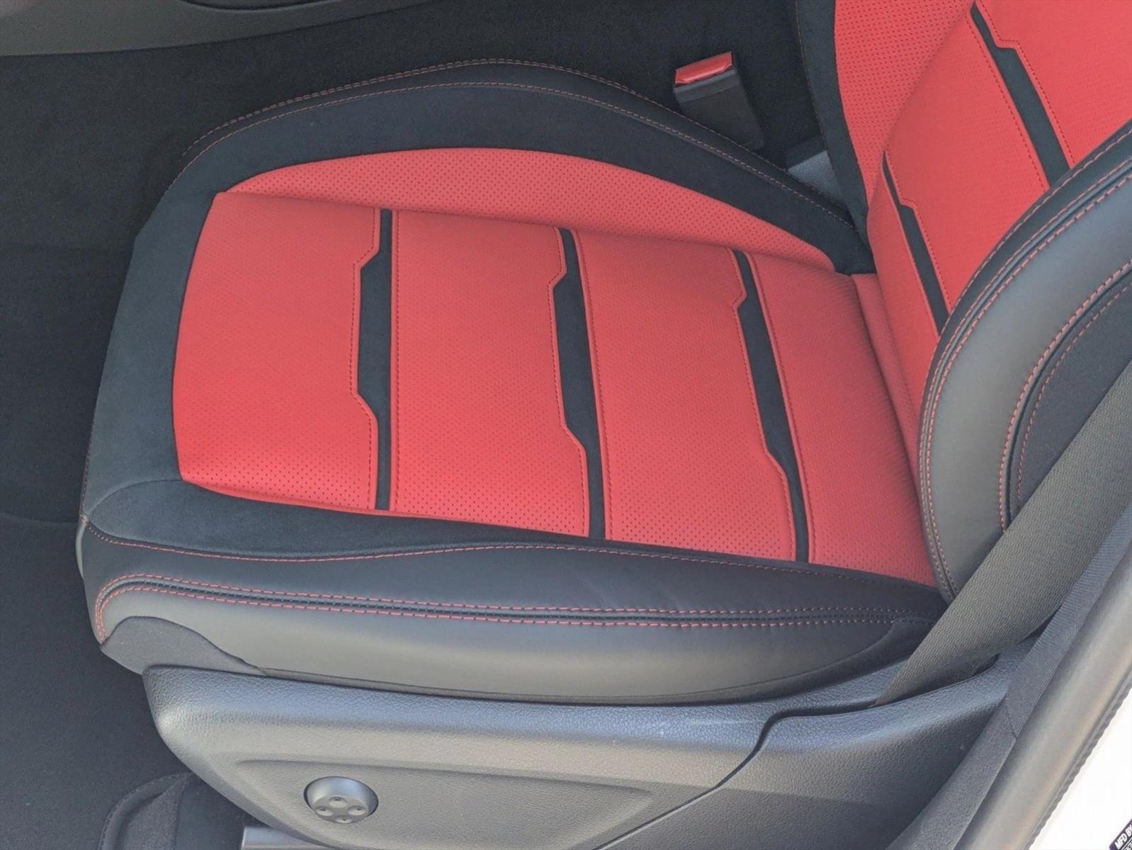 2026 Mercedes Benz GLE AMG 53 4MATIC photo 4